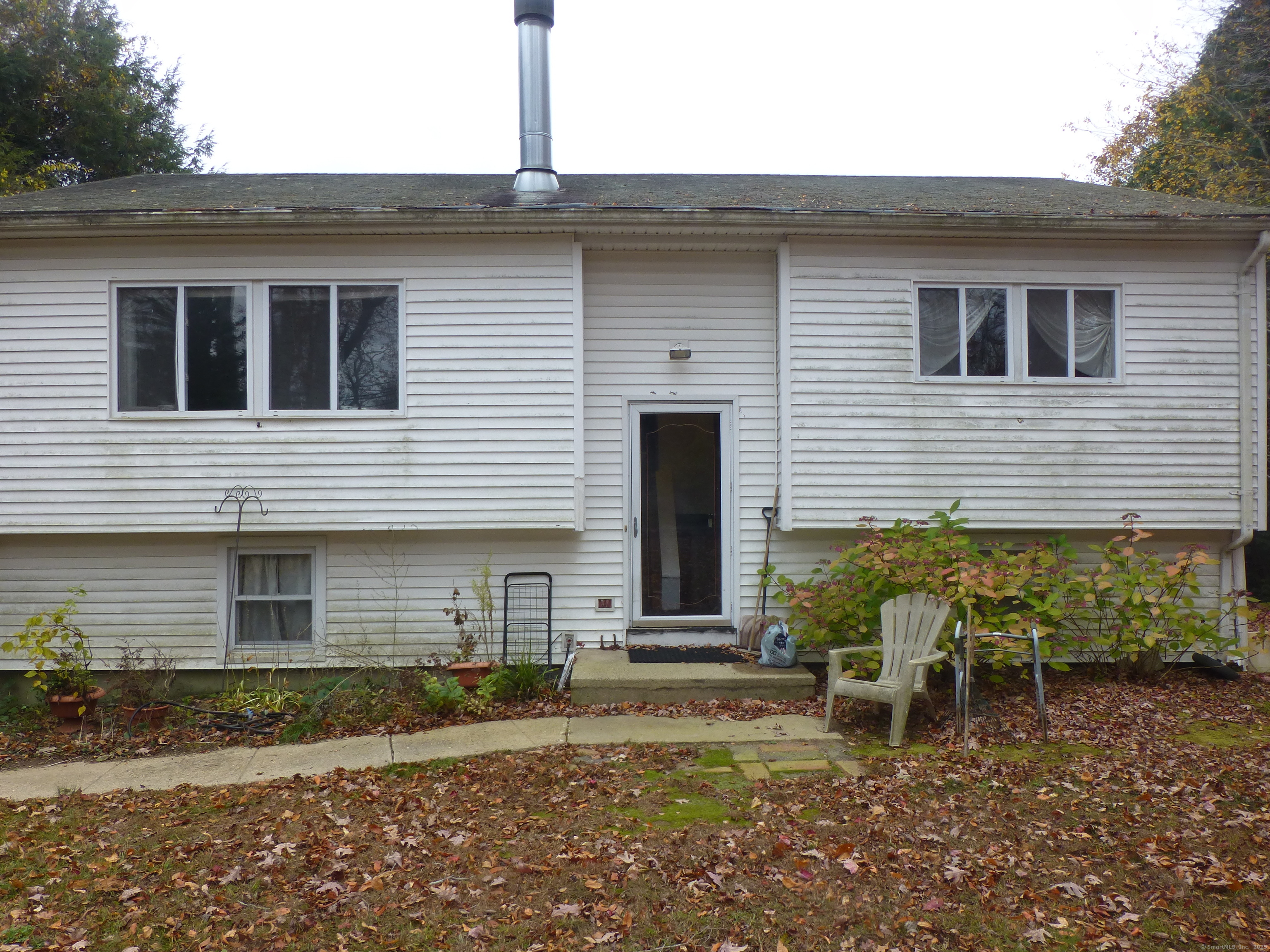26 Way Hill Road Waterford CT 06385