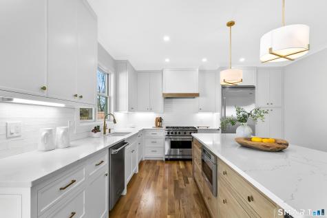 68 Figlar Avenue Fairfield CT 06824