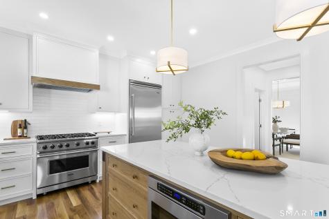 68 Figlar Avenue Fairfield CT 06824