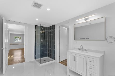 68 Figlar Avenue Fairfield CT 06824