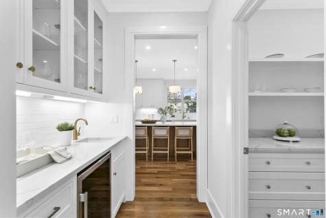 68 Figlar Avenue Fairfield CT 06824