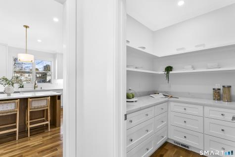 68 Figlar Avenue Fairfield CT 06824