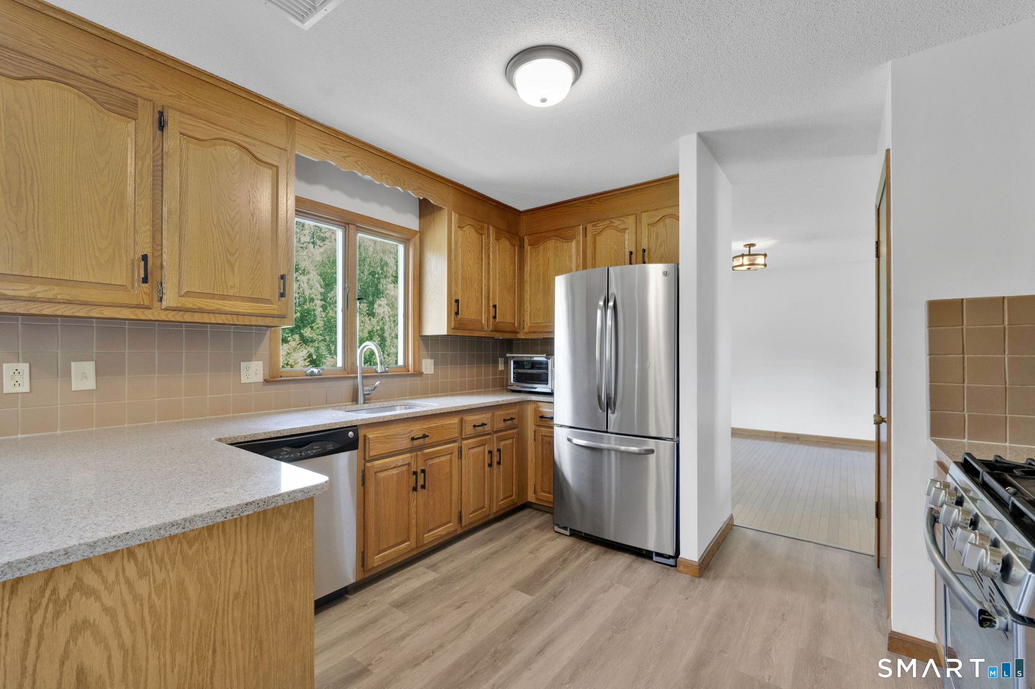 191 Natsisky Farm Road South Windsor CT 06074