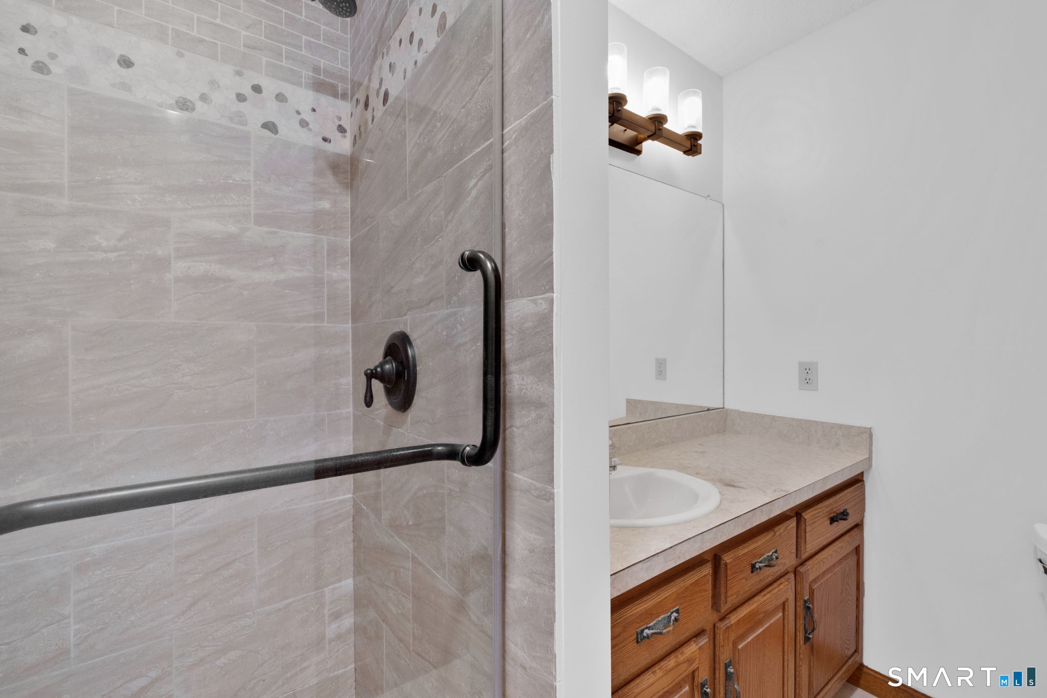 191 Natsisky Farm Road South Windsor CT 06074