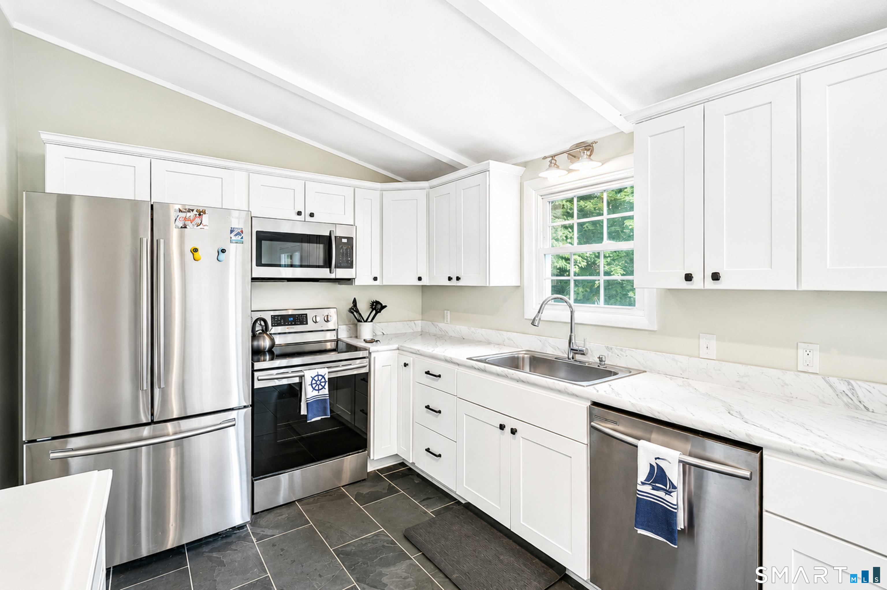 200 Capstan Avenue Groton CT 06355