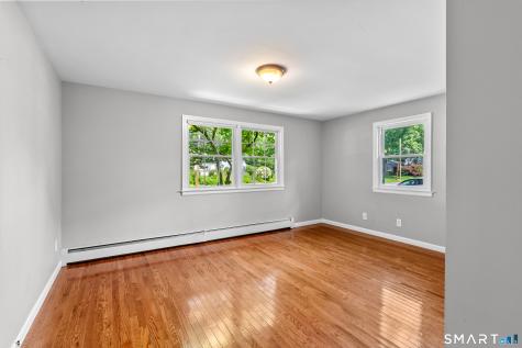 137 Brewster Road West Hartford CT 06117