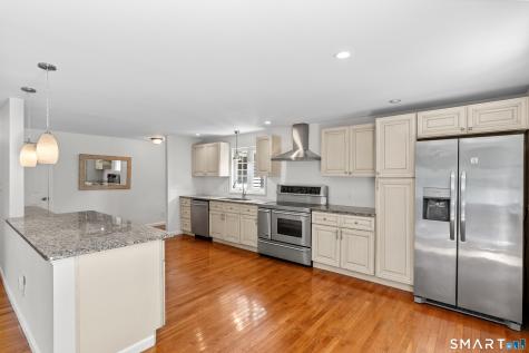 137 Brewster Road West Hartford CT 06117