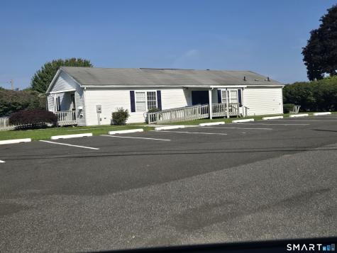 19 Arapaho Drive East Hartford CT 06118