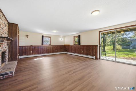 16 Julian Drive Preston CT 06365