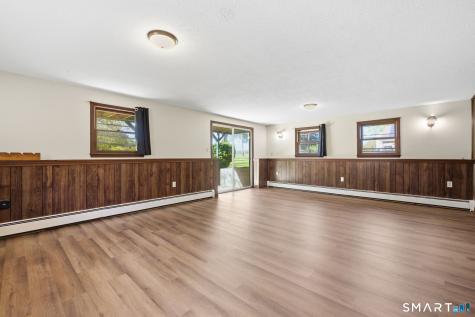 16 Julian Drive Preston CT 06365