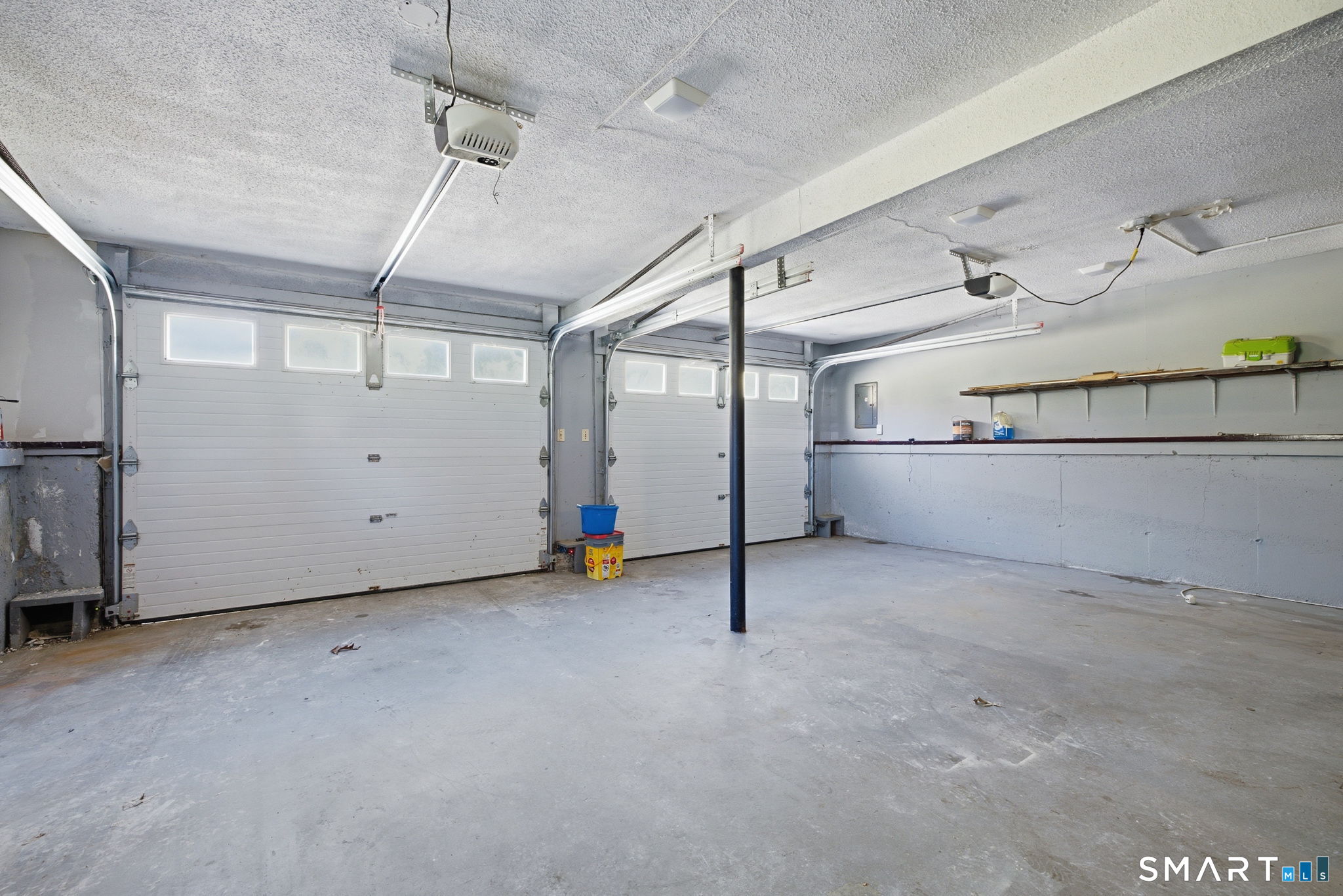 16 Julian Drive Preston CT 06365