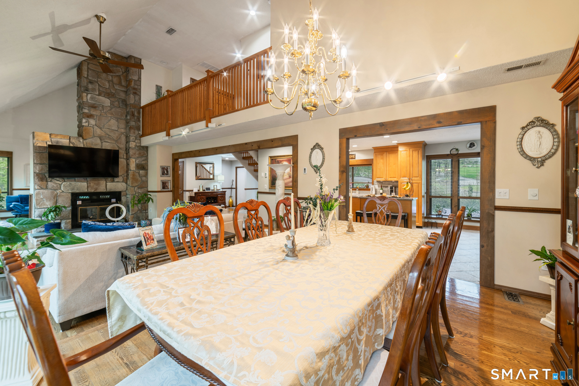 26 Vidich Lane Naugatuck CT 06770