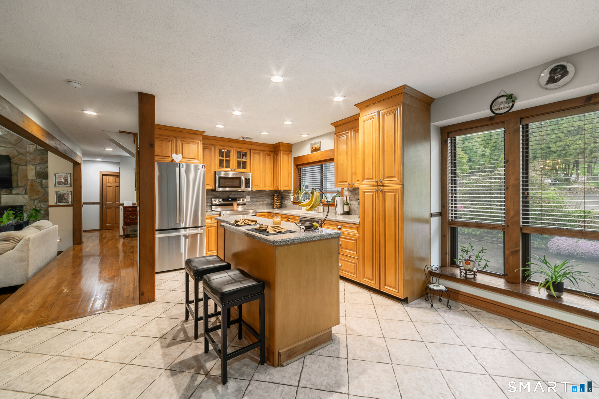 26 Vidich Lane Naugatuck CT 06770