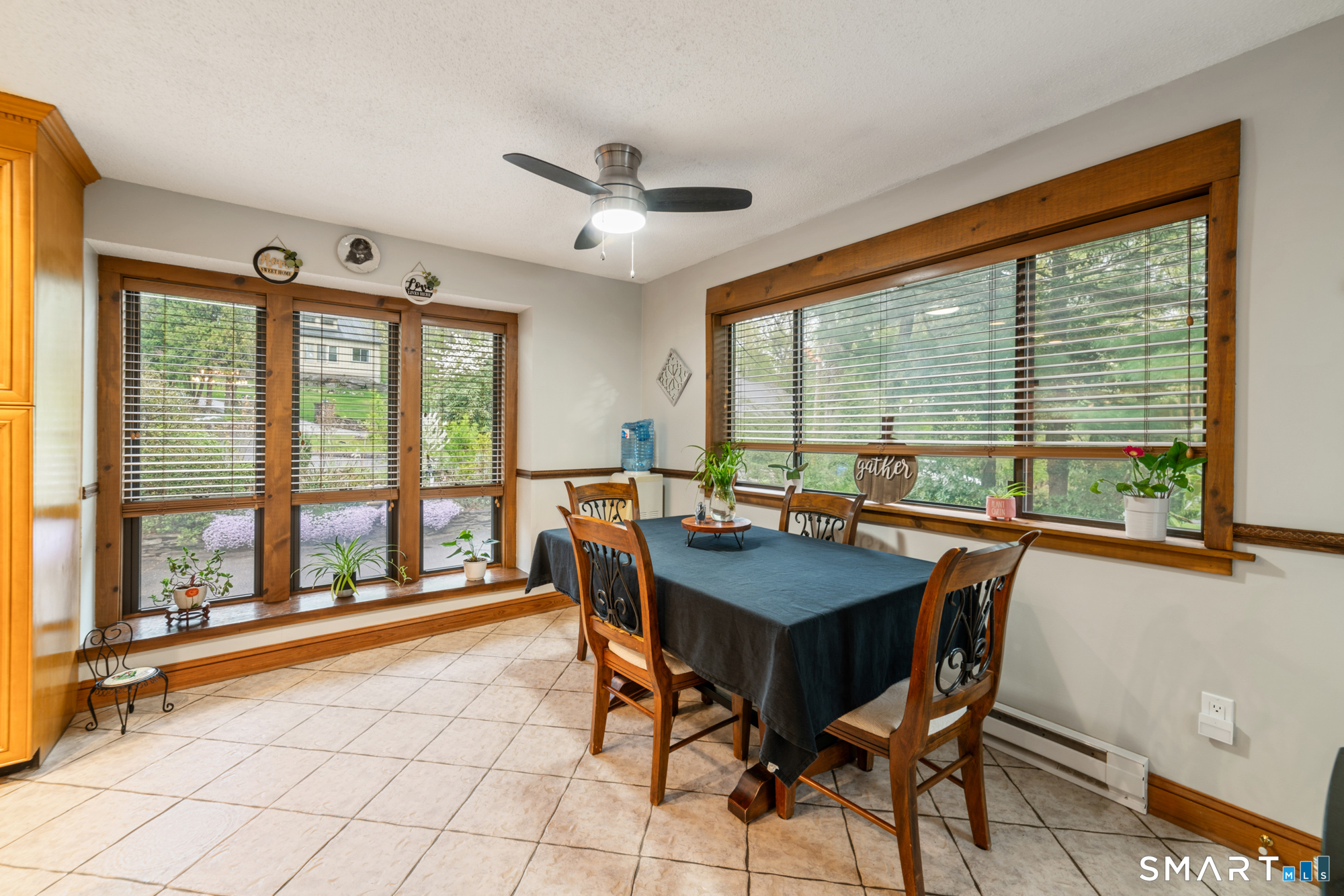 26 Vidich Lane Naugatuck CT 06770