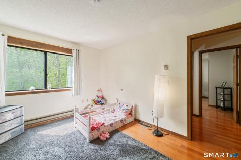 26 Vidich Lane Naugatuck CT 06770