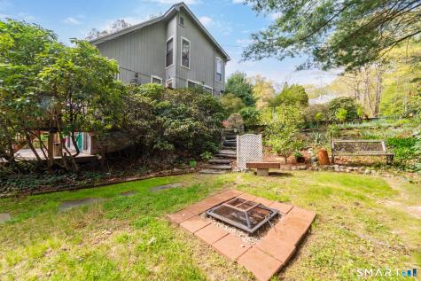26 Vidich Lane Naugatuck CT 06770