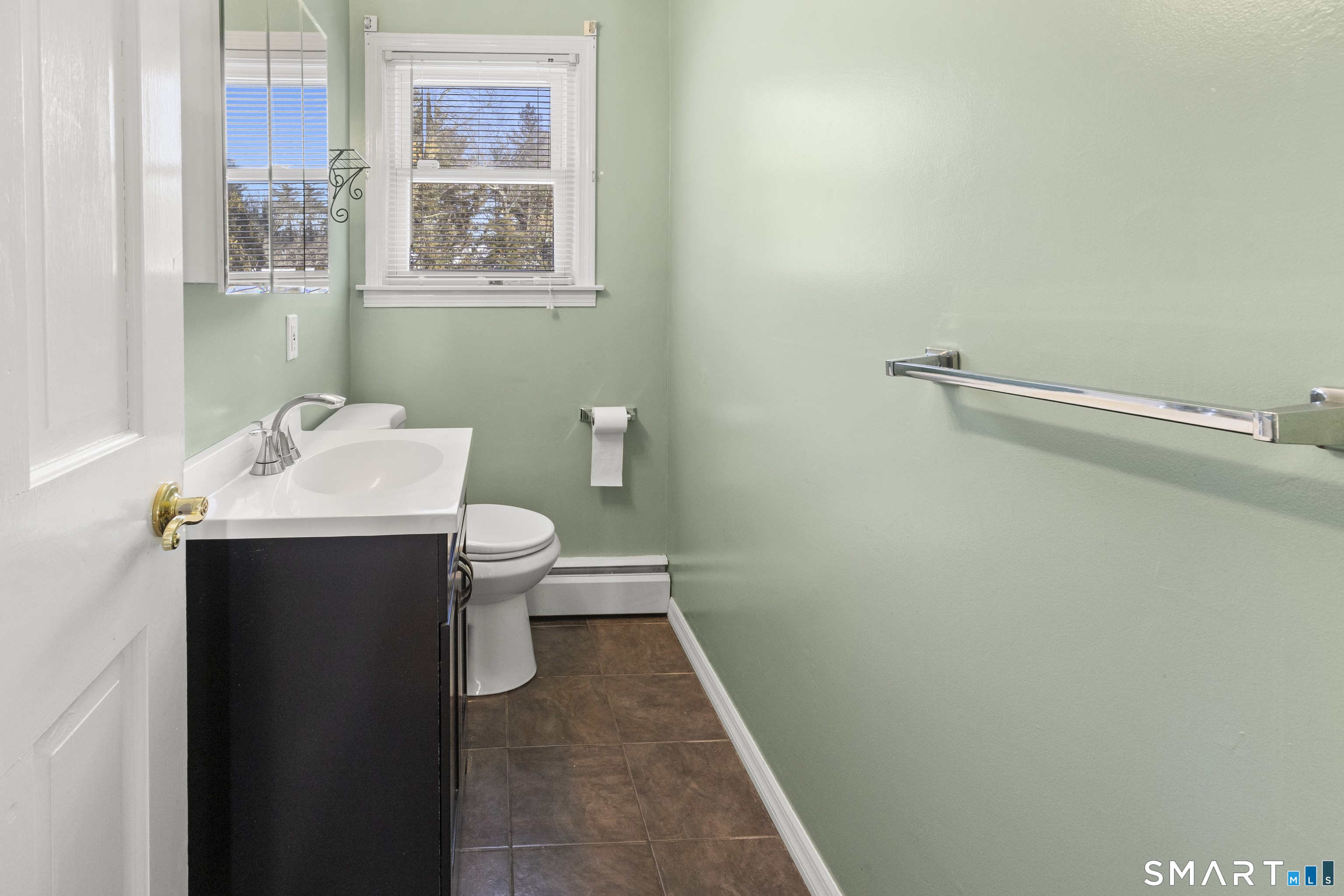 5 Sparkle Street Enfield CT 06082