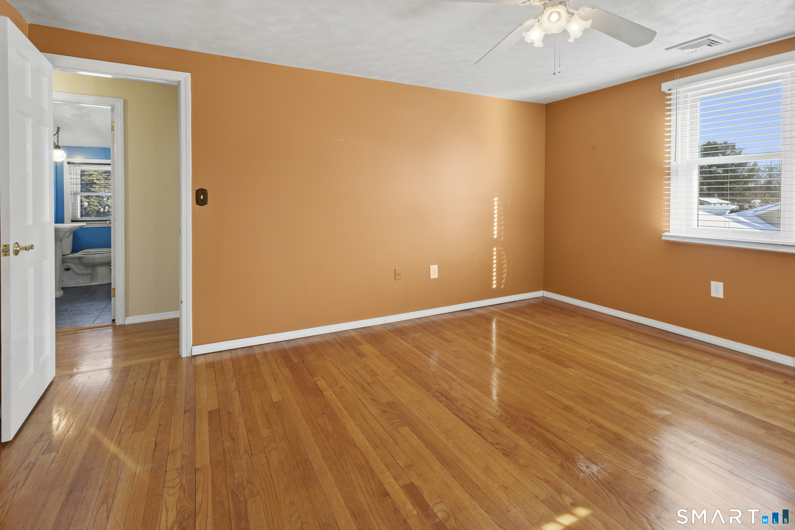 5 Sparkle Street Enfield CT 06082