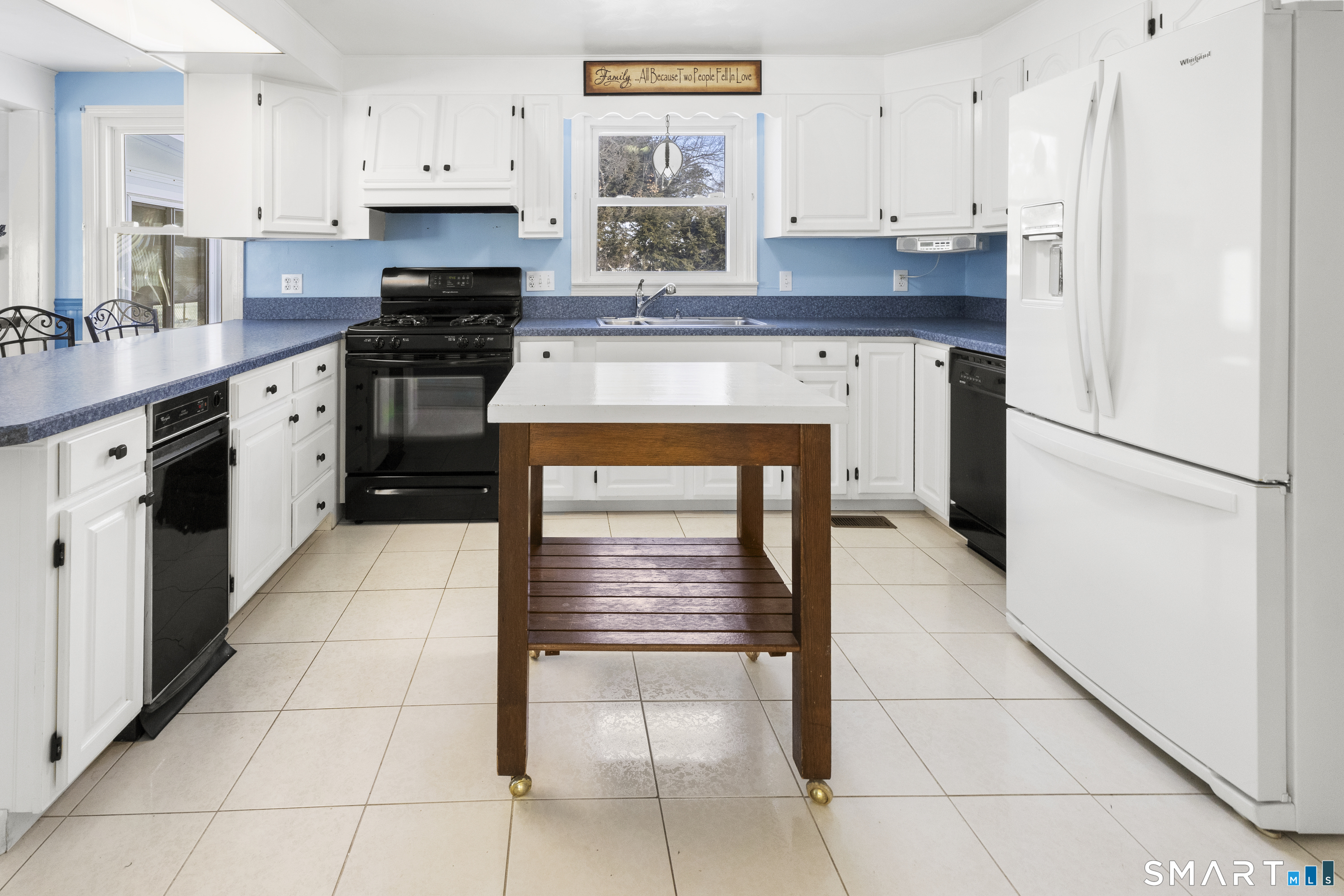 5 Sparkle Street Enfield CT 06082