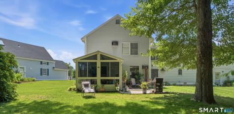193 Deer Run Trail Manchester CT 06042