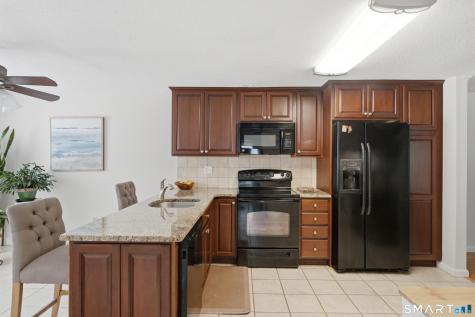 193 Deer Run Trail Manchester CT 06042