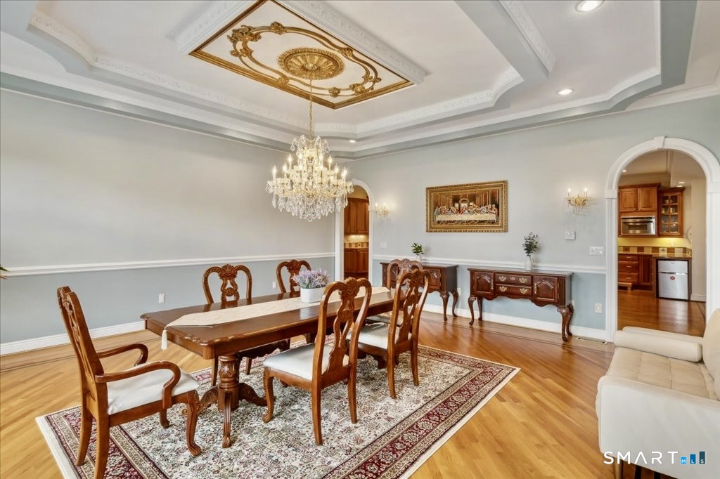 24 Hunting Ridge Drive Simsbury CT 06070
