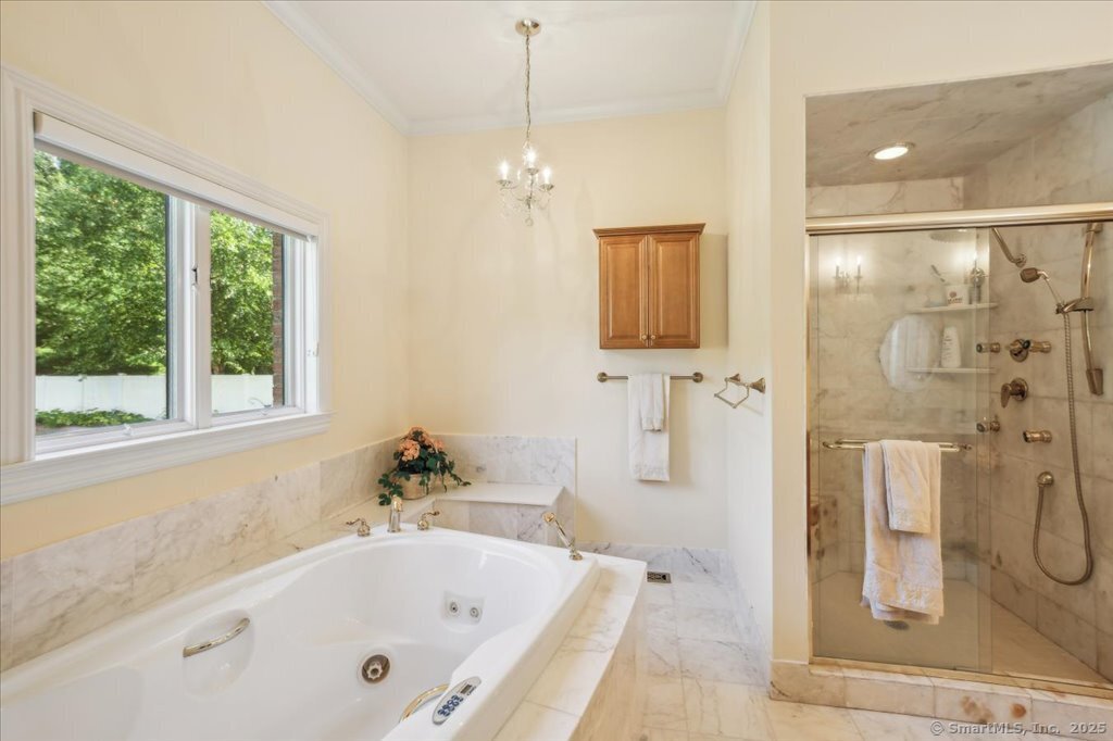24 Hunting Ridge Drive Simsbury CT 06070
