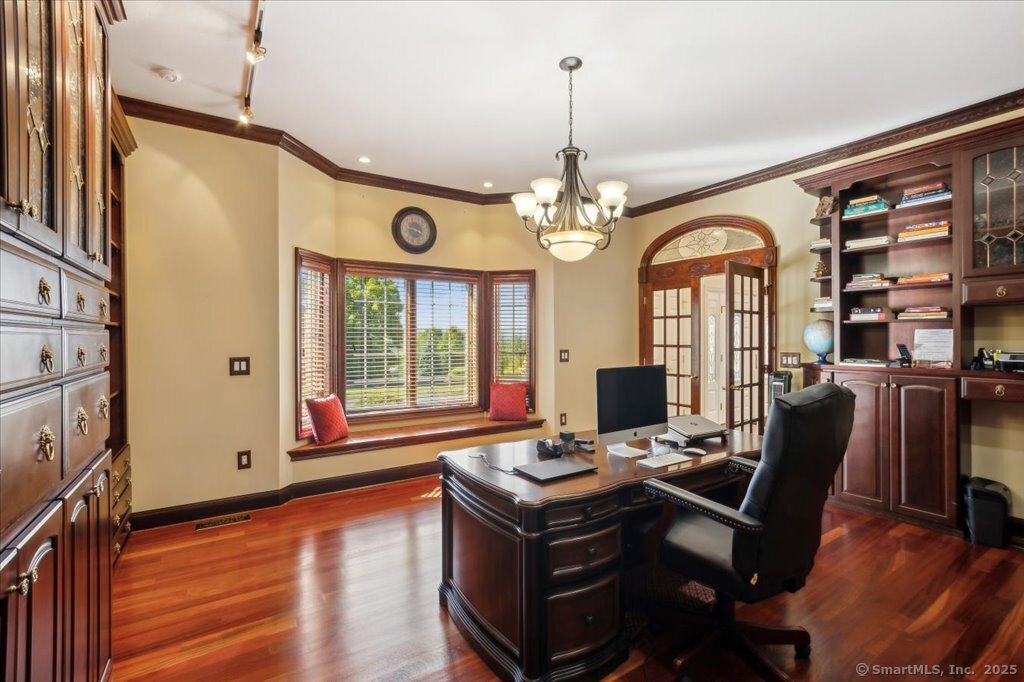 24 Hunting Ridge Drive Simsbury CT 06070