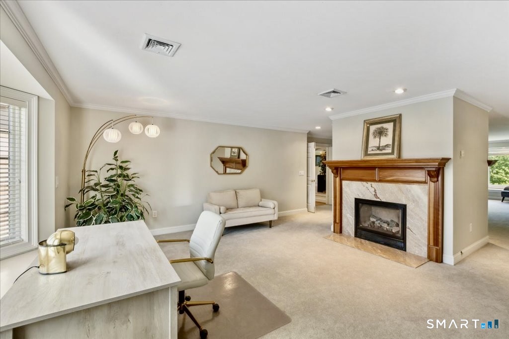 24 Hunting Ridge Drive Simsbury CT 06070