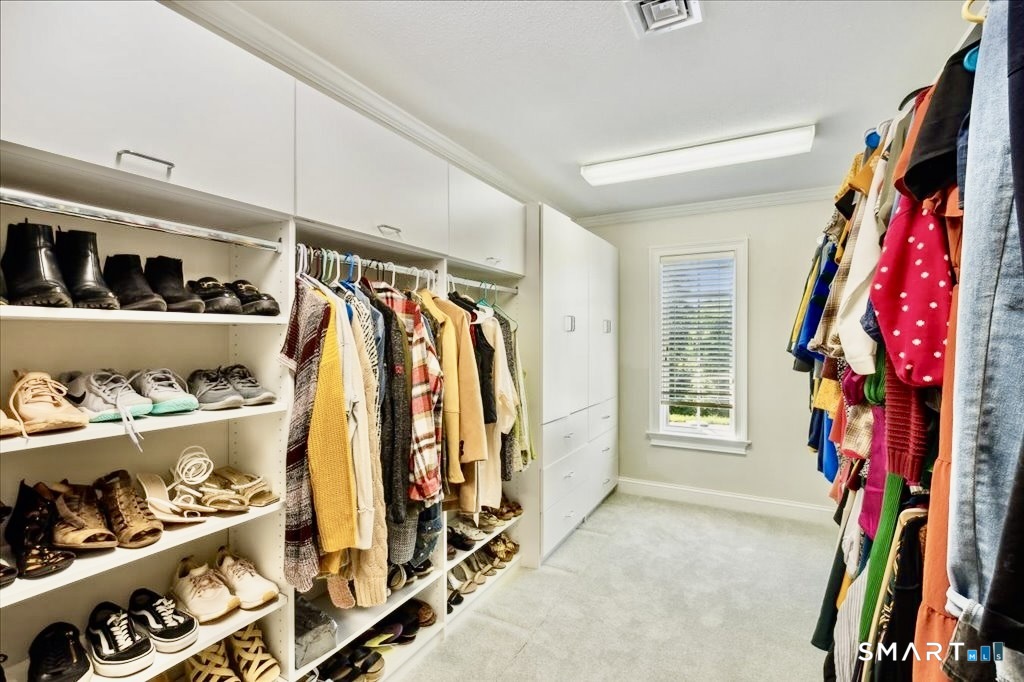 24 Hunting Ridge Drive Simsbury CT 06070