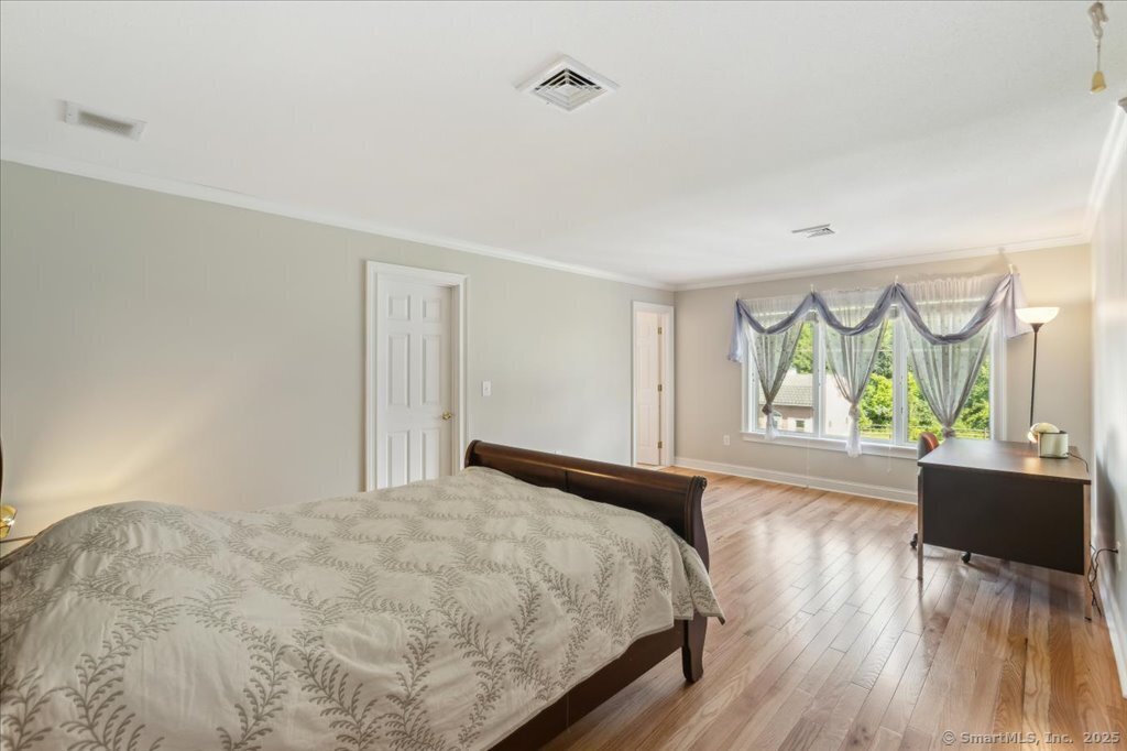 24 Hunting Ridge Drive Simsbury CT 06070