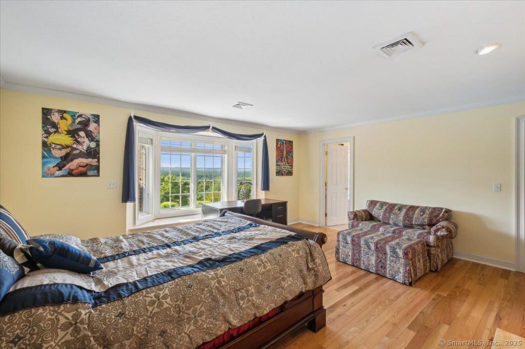 24 Hunting Ridge Drive Simsbury CT 06070