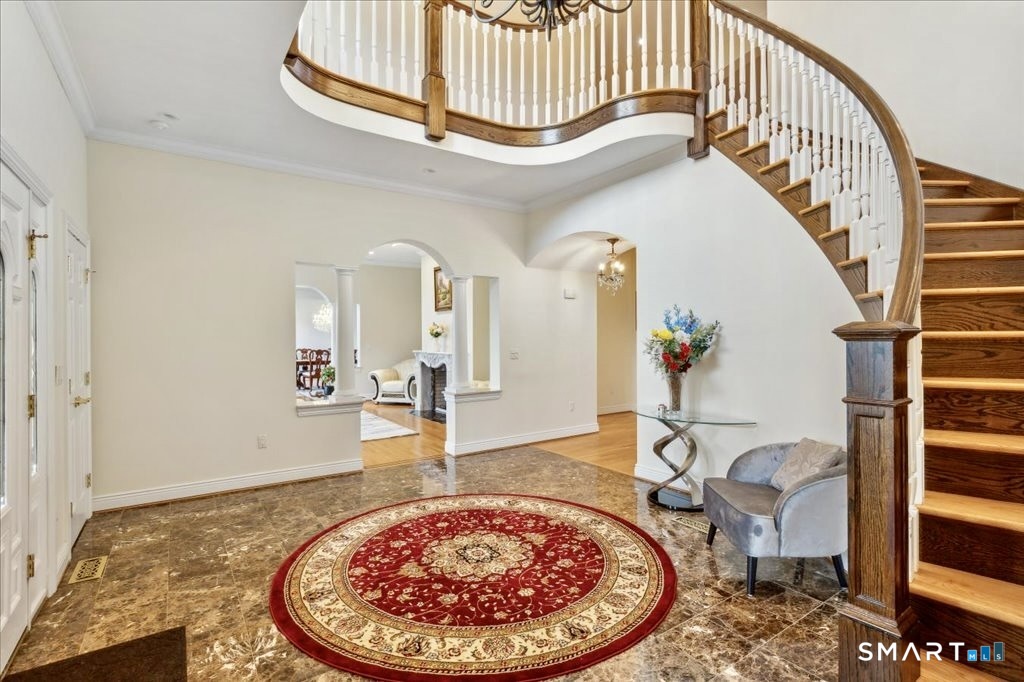 24 Hunting Ridge Drive Simsbury CT 06070