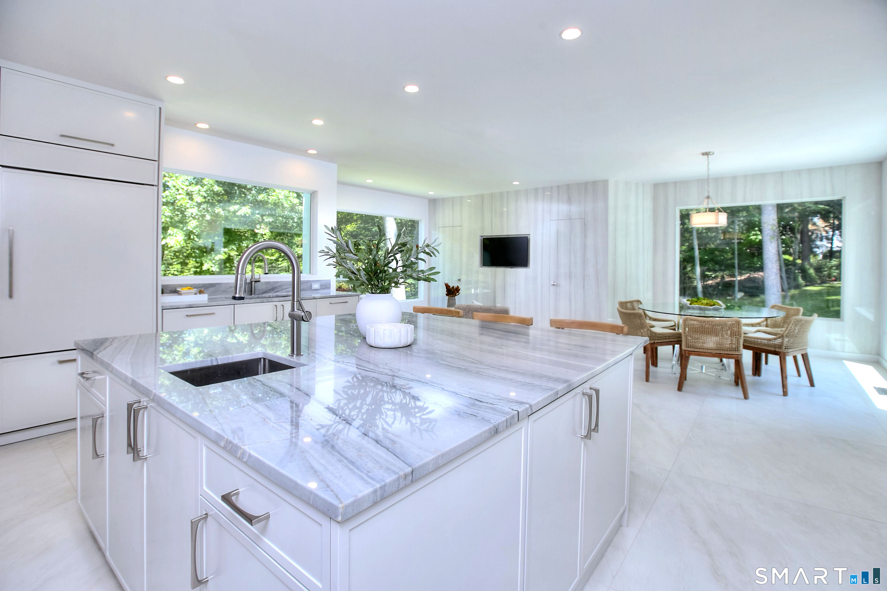 475 Fence Row Drive Fairfield CT 06824