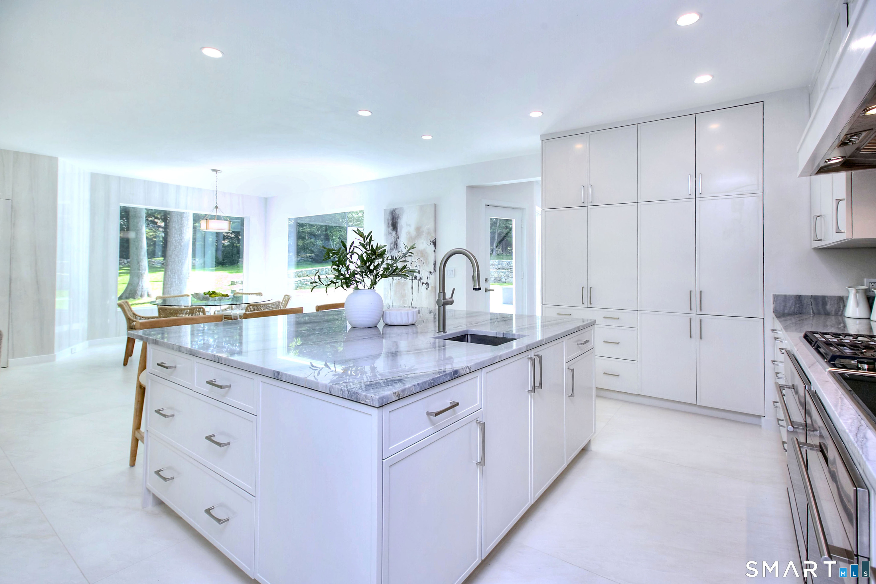475 Fence Row Drive Fairfield CT 06824
