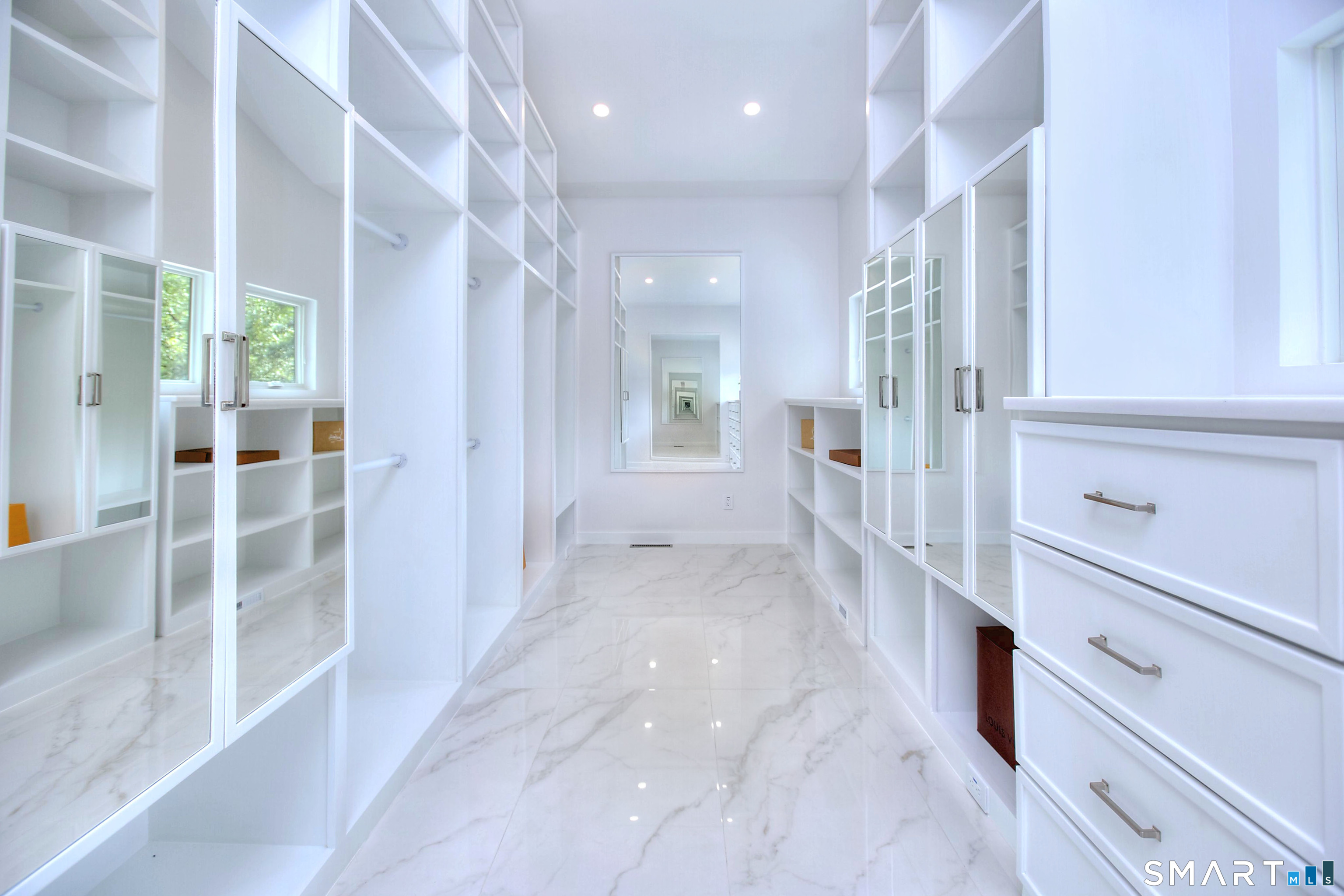 475 Fence Row Drive Fairfield CT 06824