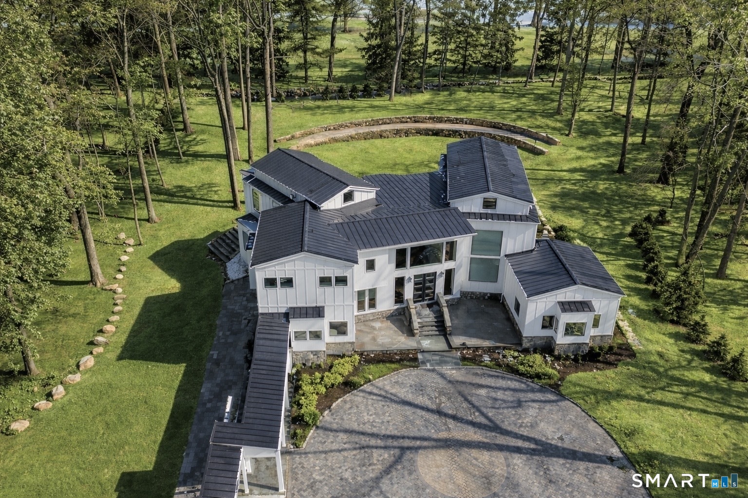 475 Fence Row Drive Fairfield CT 06824