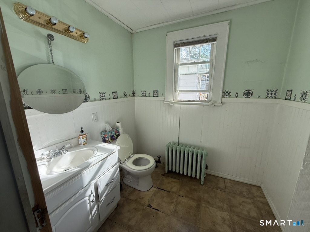 66 Overland Avenue Bridgeport CT 06606