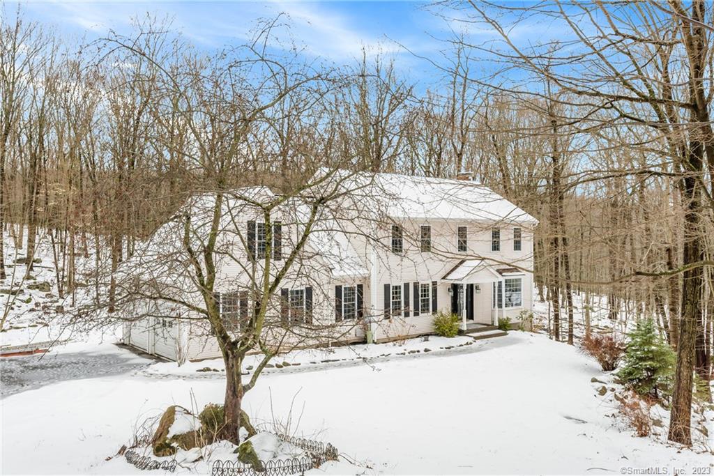 387 Dennison Ridge Manchester CT 06040