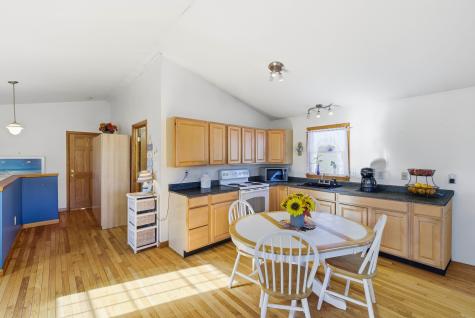 35 Pine Street Waterford CT 06385