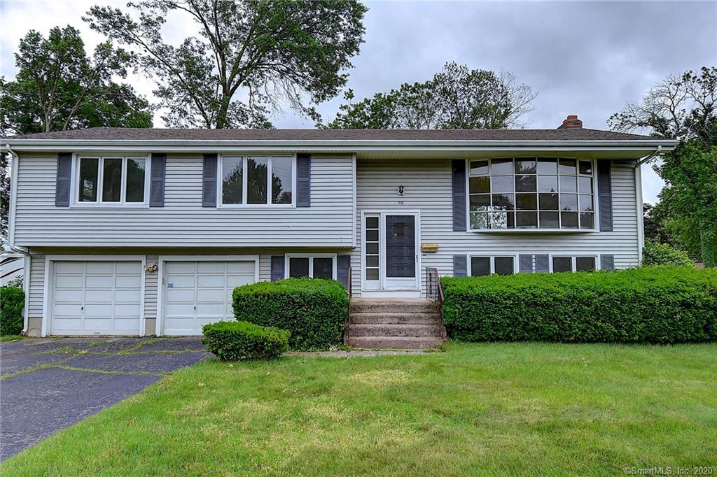 90 Ridge Crest Circle Wethersfield CT 06109