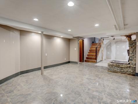 44 Brook Street Newington CT 06111