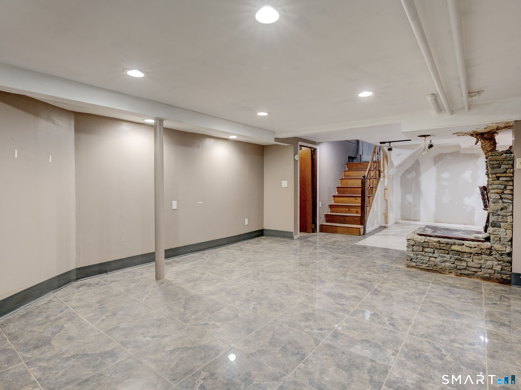44 Brook Street Newington CT 06111