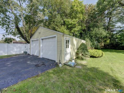 44 Brook Street Newington CT 06111