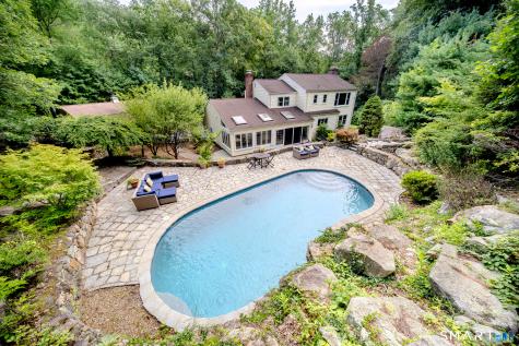 237 Chestnut Hill Road Stamford CT 06903