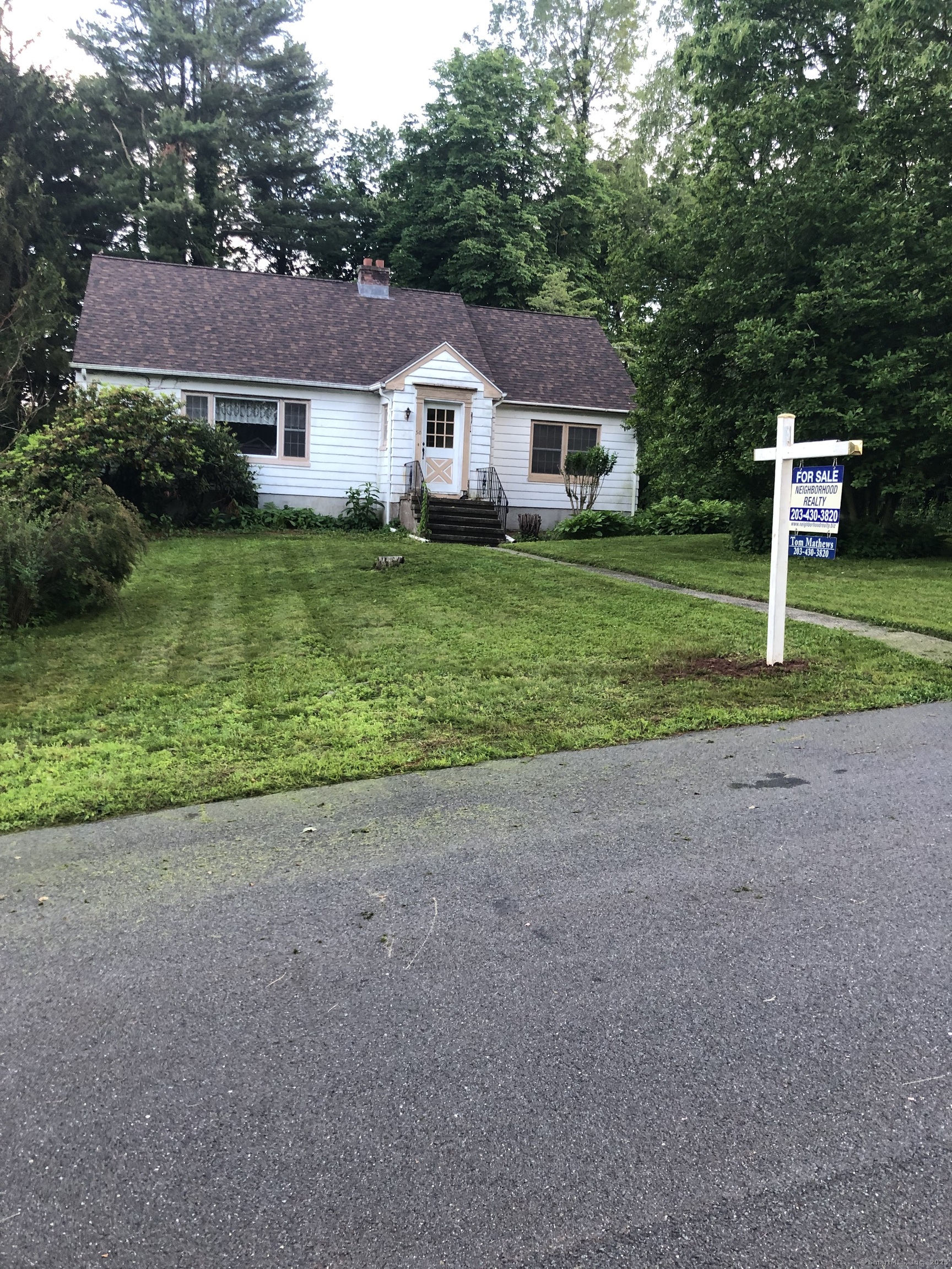50 Richard Drive Hamden CT 06514