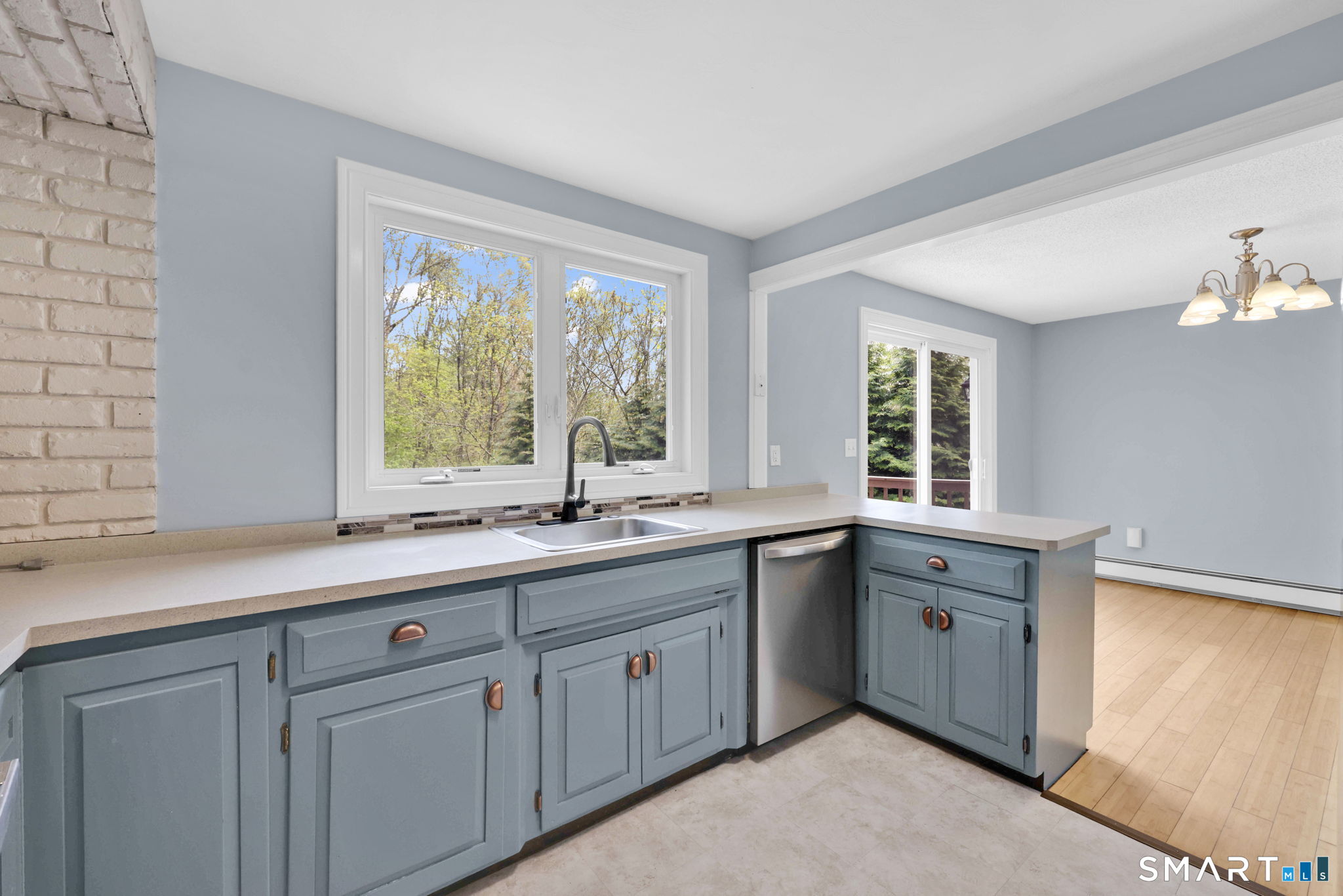 30 Lucerne Drive Willington CT 06279