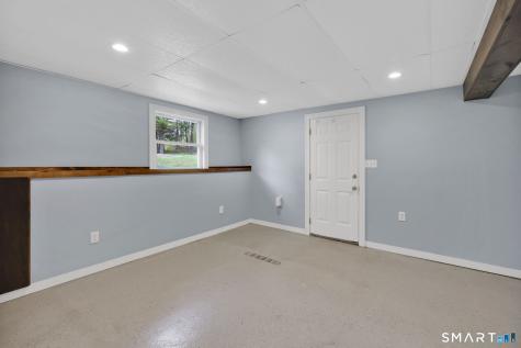 30 Lucerne Drive Willington CT 06279