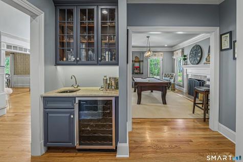 54 Barry Avenue Ridgefield CT 06877