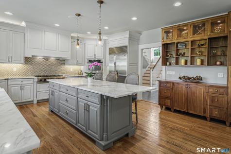 54 Barry Avenue Ridgefield CT 06877